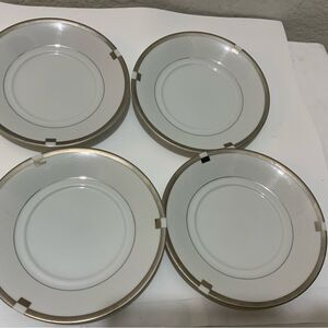 Mikasa Invitation Platinum Salad Dessert Plates Set of 4 Japan L5615 P1